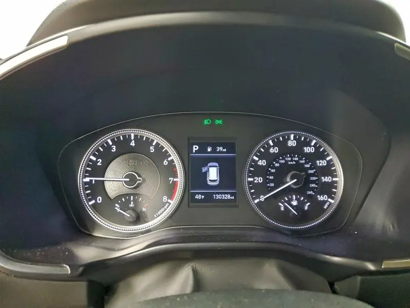 2019 HYUNDAI SANTA FE SE  