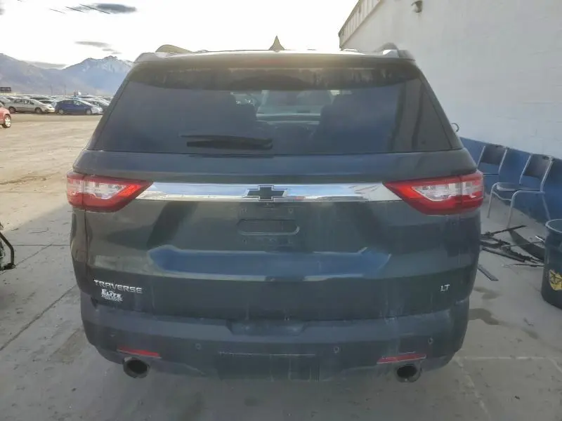 2019 CHEVROLET TRAVERSE LT  