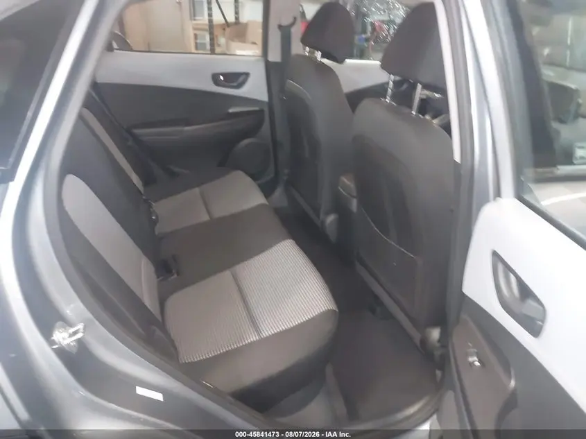 2020 HYUNDAI KONA SE