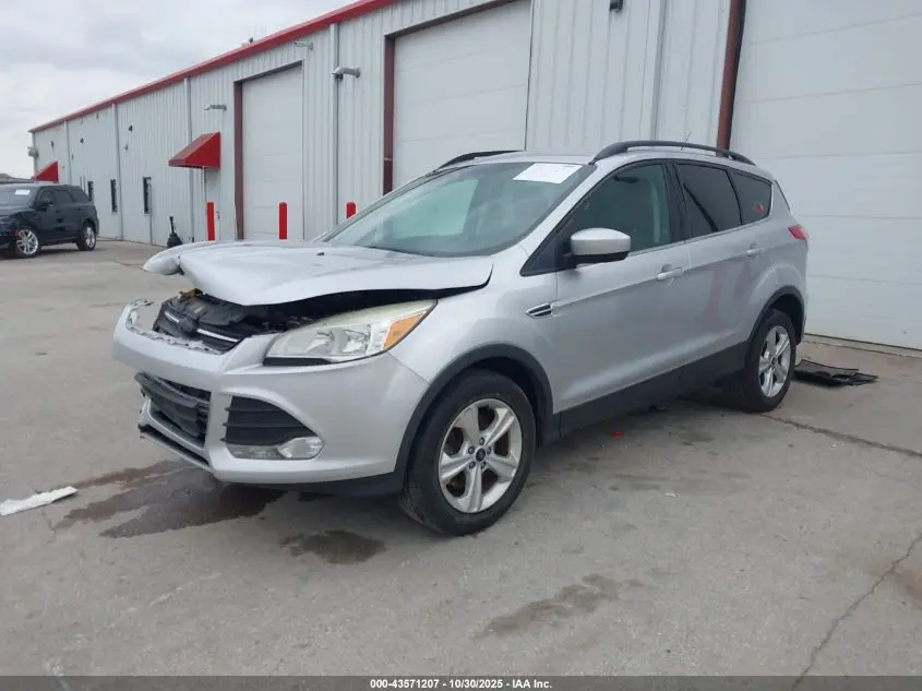 2015 FORD ESCAPE SE
