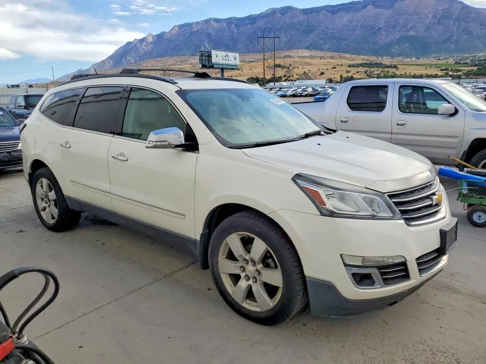 2014 CHEVROLET TRAVERSE LTZ  