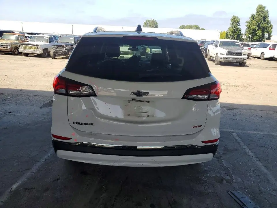 2022 CHEVROLET EQUINOX RS  