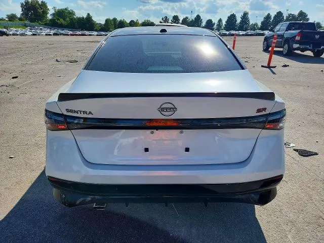 2026 NISSAN SENTRA SR  