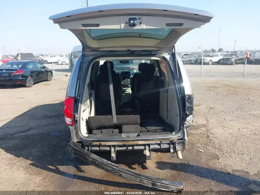 2014 DODGE GRAND CARAVAN SE