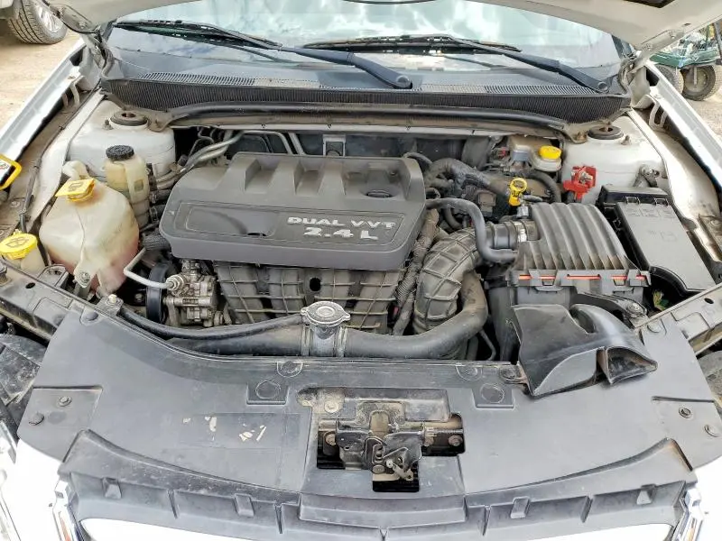 2014 CHRYSLER 200 LX  