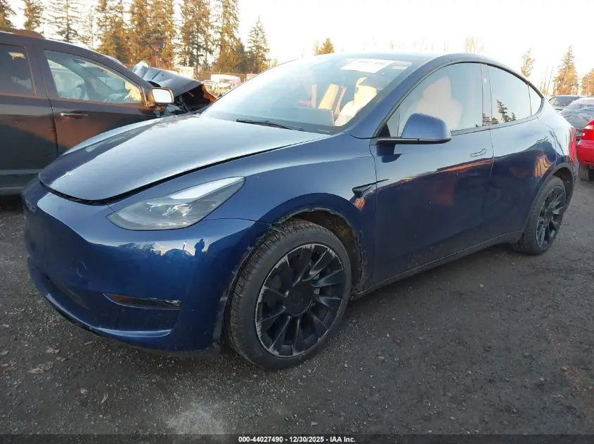2024 TESLA MODEL Y LONG RANGE DUAL MOTOR ALL-WHEEL DRIVE