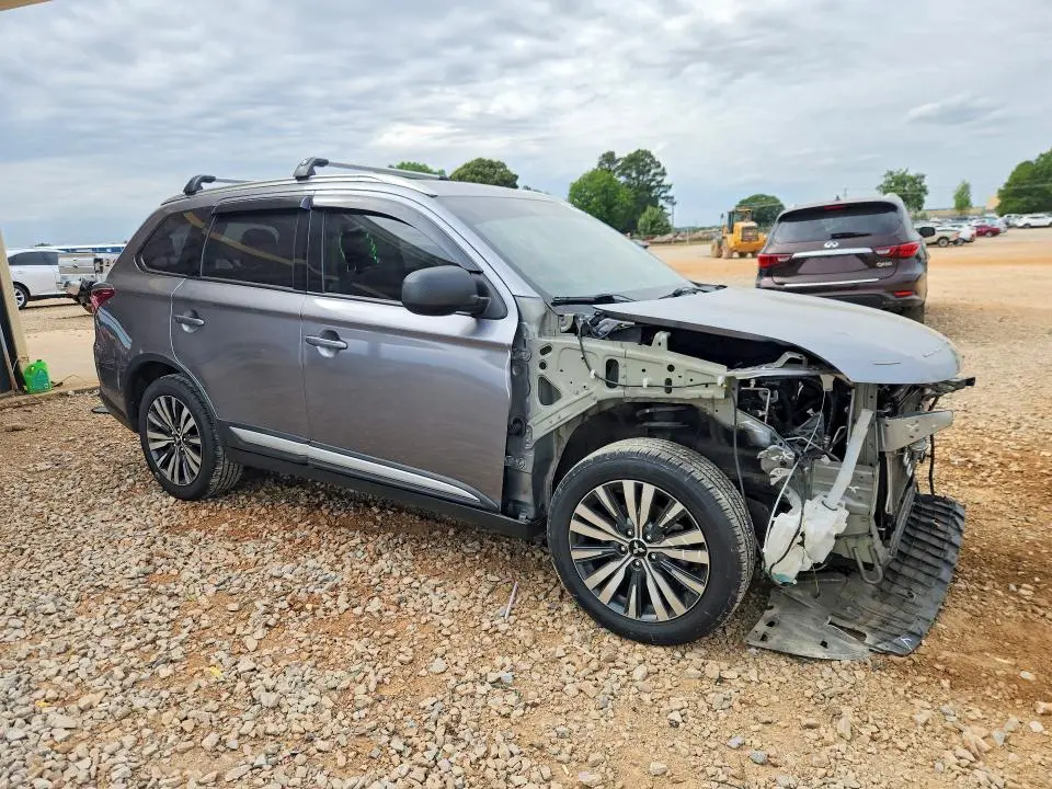 2019 MITSUBISHI OUTLANDER ES  