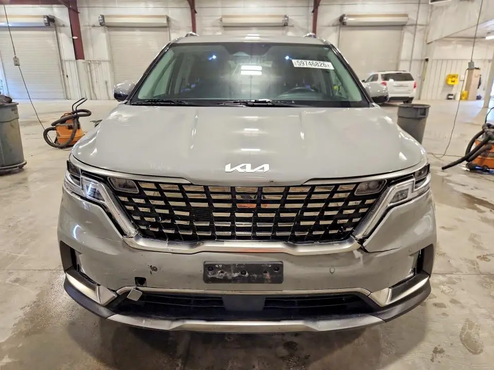 2024 KIA CARNIVAL SX PRESTIGE  