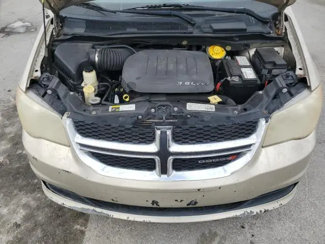 2014 DODGE GRAND CARAVAN SE  