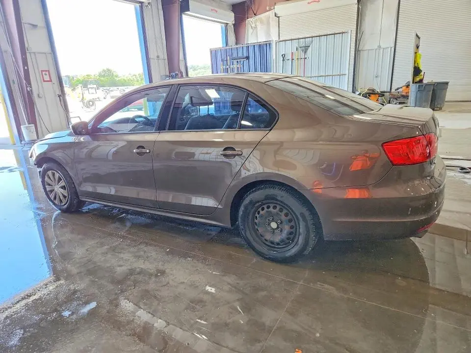 2014 VOLKSWAGEN JETTA BASE  