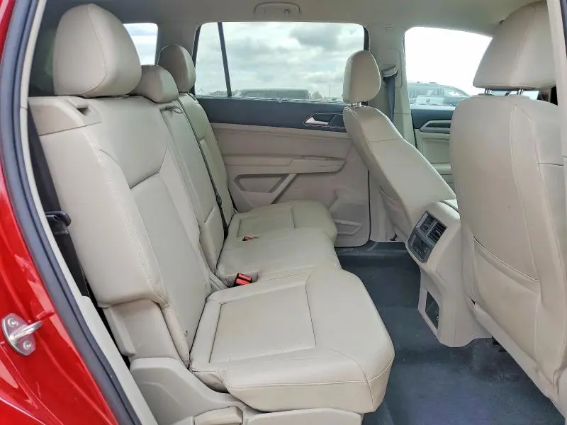 2018 VOLKSWAGEN ATLAS SE  