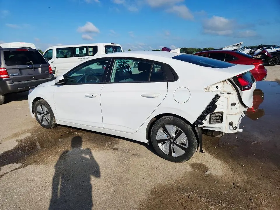 2021 HYUNDAI IONIQ BLUE  