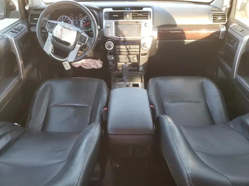 2018 TOYOTA 4RUNNER SR5  