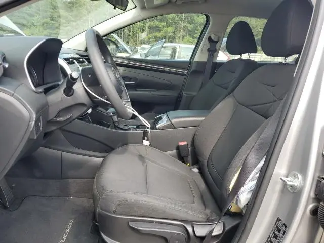 2022 HYUNDAI TUCSON SE  