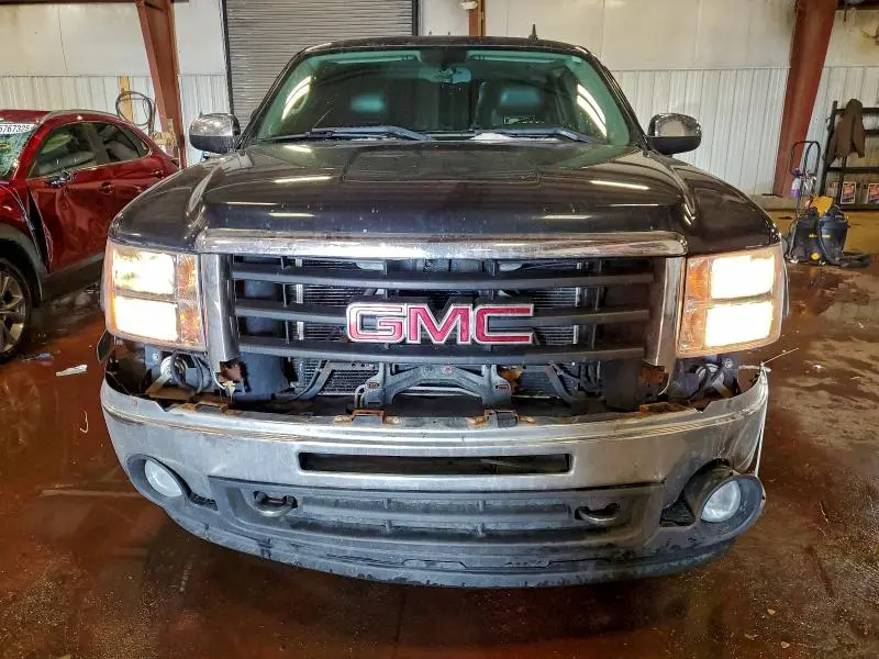 2013 GMC SIERRA K1500 SLE  