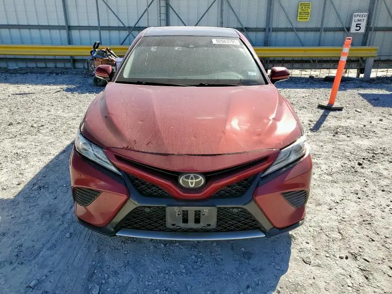 2018 TOYOTA CAMRY XSE  