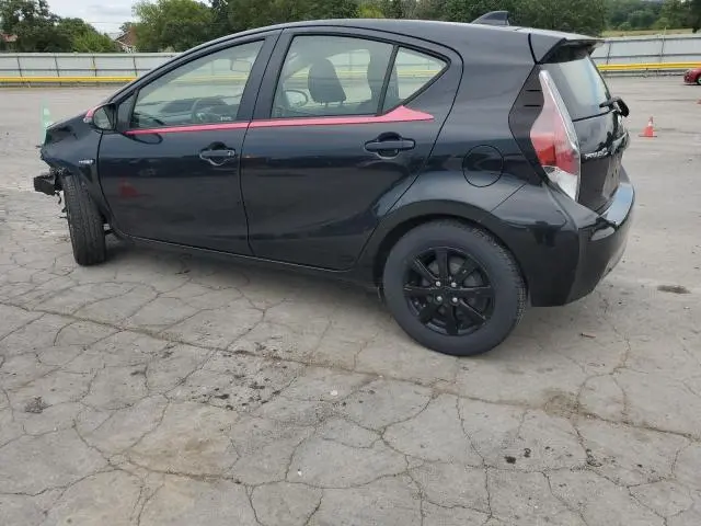 2016 TOYOTA PRIUS C   