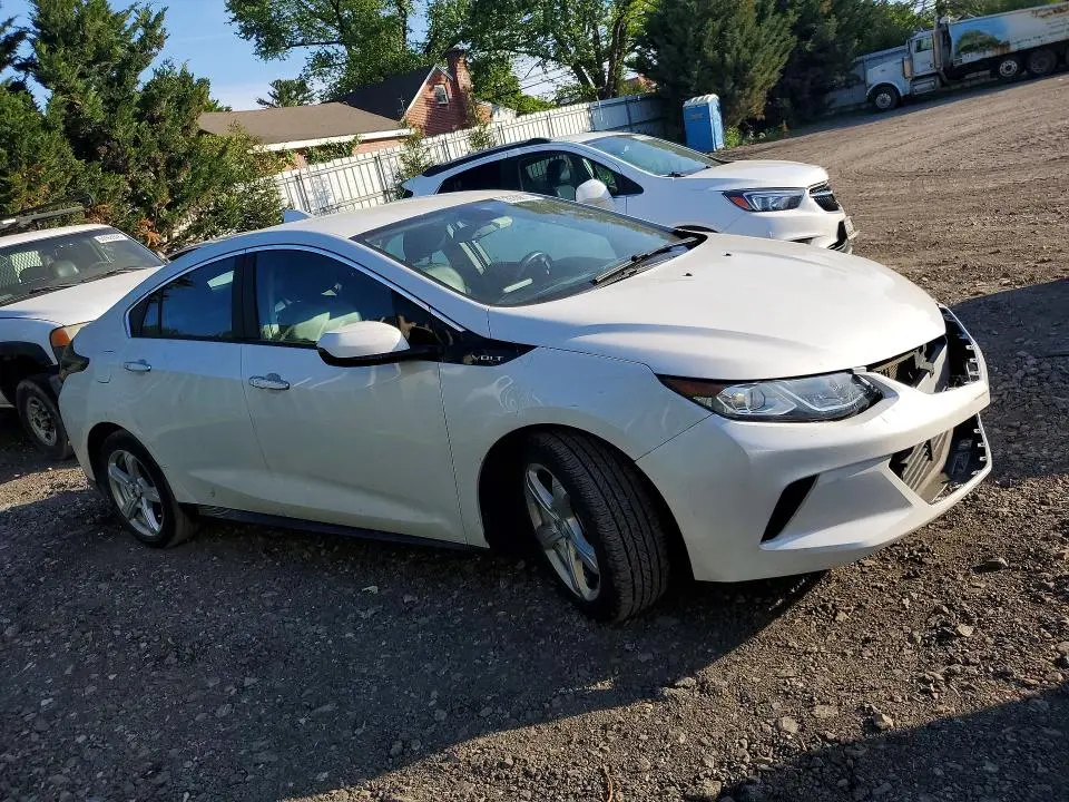 2017 CHEVROLET VOLT LT  