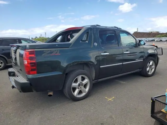 2013 CHEVROLET AVALANCHE LTZ  