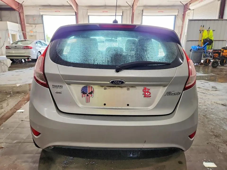2016 FORD FIESTA SE  