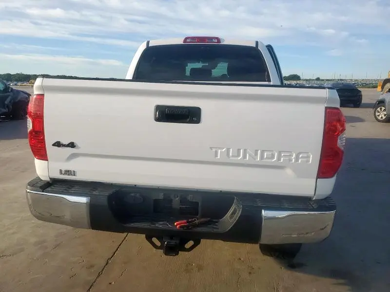 2019 TOYOTA TUNDRA CREWMAX SR5  