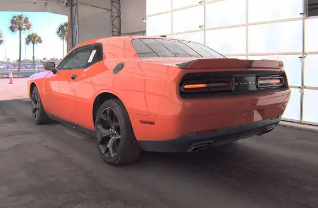 2018 DODGE CHALLENGER SXT  