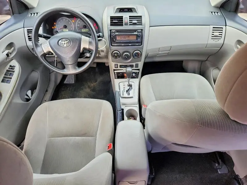 2012 TOYOTA COROLLA LE  