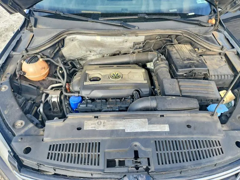 2012 VOLKSWAGEN TIGUAN S  