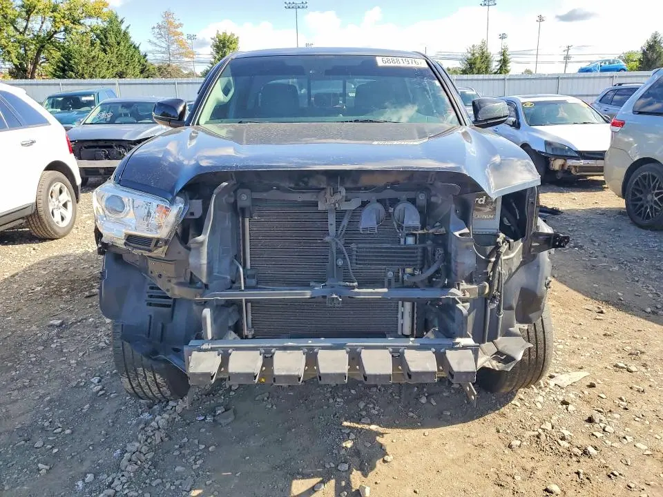 2019 TOYOTA TACOMA SR V6  