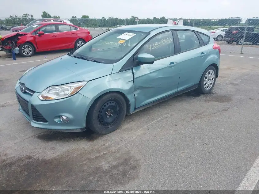 2012 FORD FOCUS SE