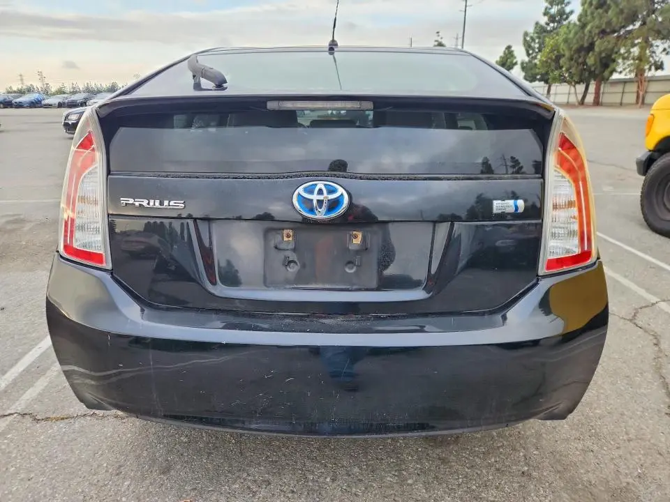 2012 TOYOTA PRIUS TWO  