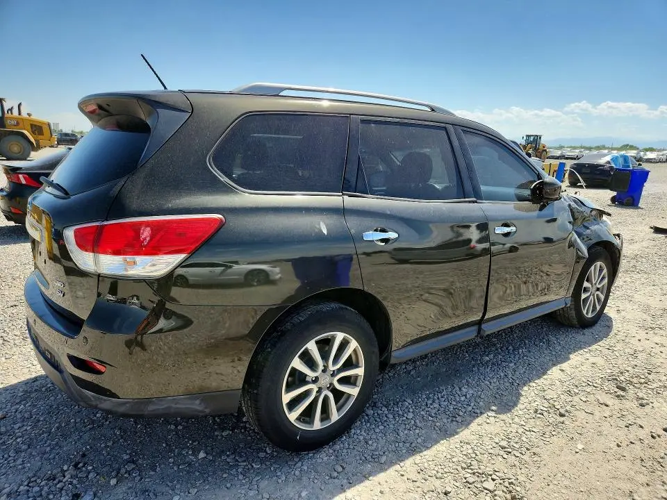 2015 NISSAN PATHFINDER SV  