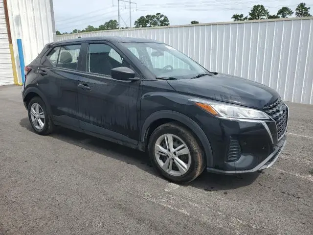 2023 NISSAN KICKS S  