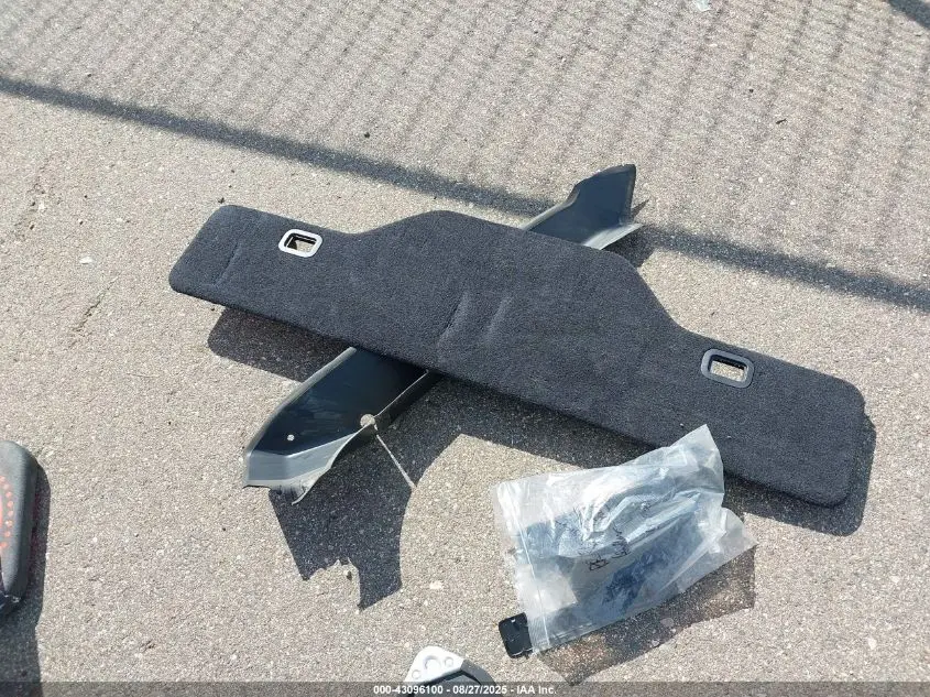 2015 LAND ROVER RANGE ROVER SPORT 3.0L V6 SUPERCHARGED HSE