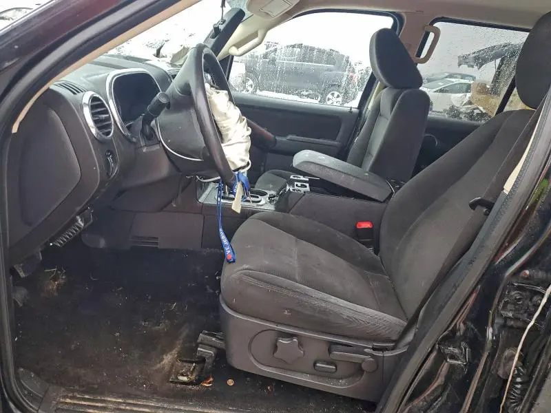 2010 FORD EXPLORER XLT  