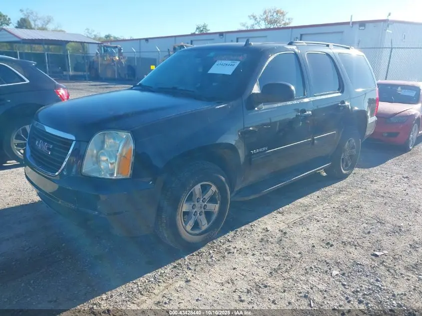 2011 GMC YUKON SLE