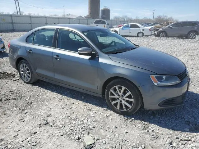 2011 VOLKSWAGEN JETTA SE  