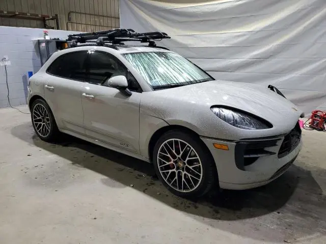 2020 PORSCHE MACAN GTS  