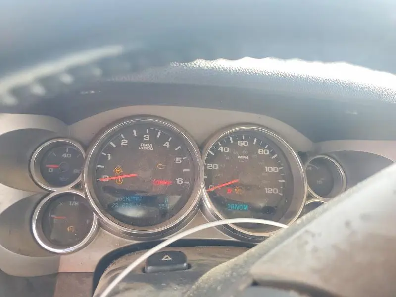 2011 CHEVROLET SILVERADO C1500 LT  