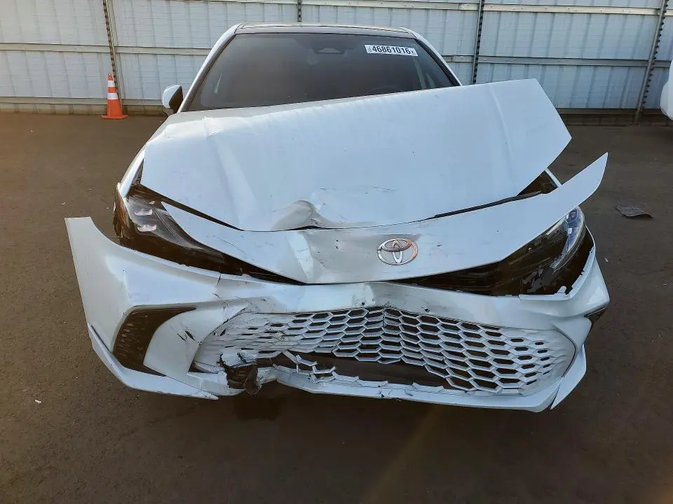 2025 TOYOTA CAMRY XSE  