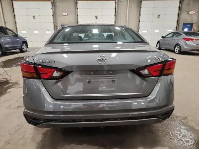 2022 NISSAN ALTIMA SV  
