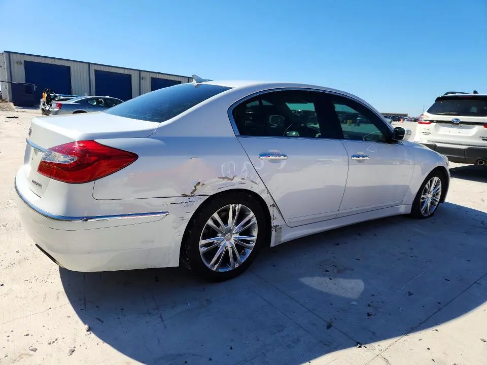 2013 HYUNDAI GENESIS 3.8L  