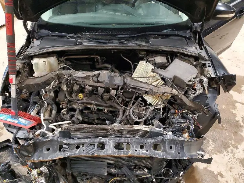 2012 FORD FOCUS TITANIUM  