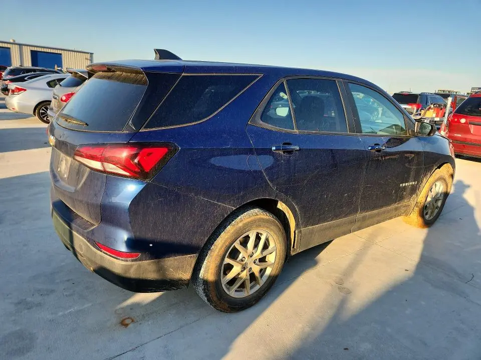 2023 CHEVROLET EQUINOX LS  