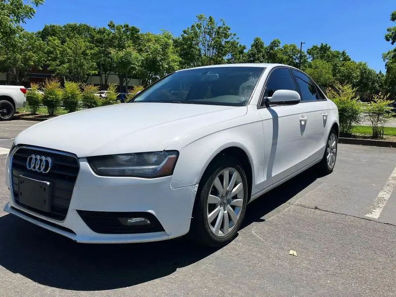 2013 AUDI A4 PREMIUM  