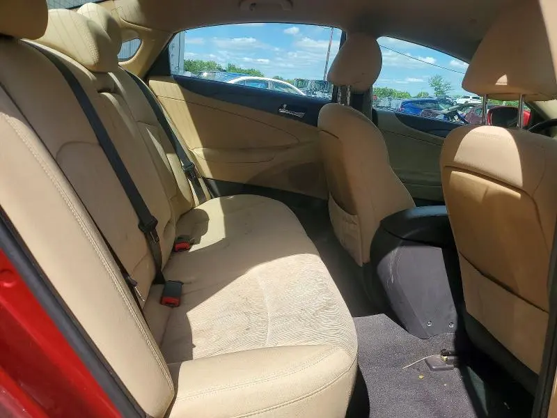 2012 HYUNDAI SONATA GLS  