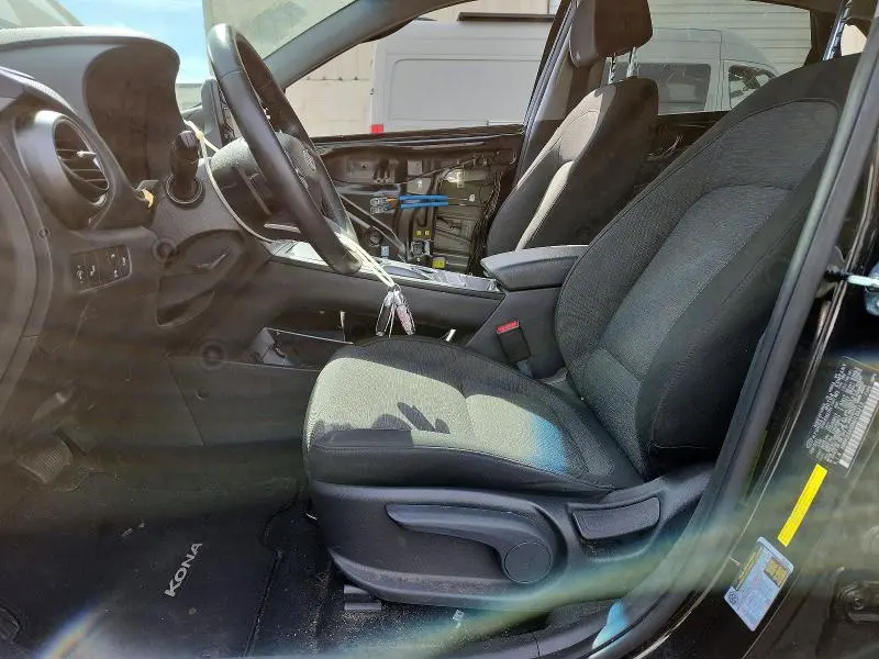 2021 HYUNDAI KONA SEL  