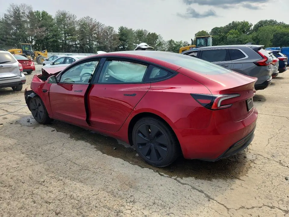 2025 TESLA MODEL 3   