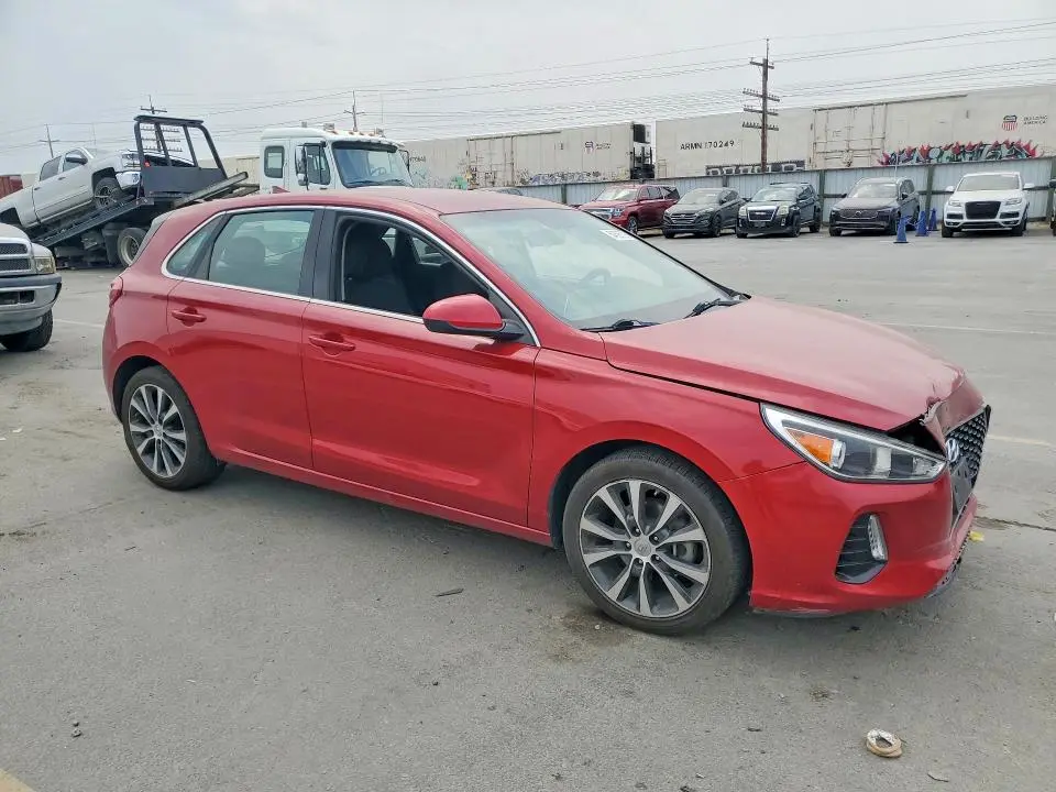 2018 HYUNDAI ELANTRA GT BASE  