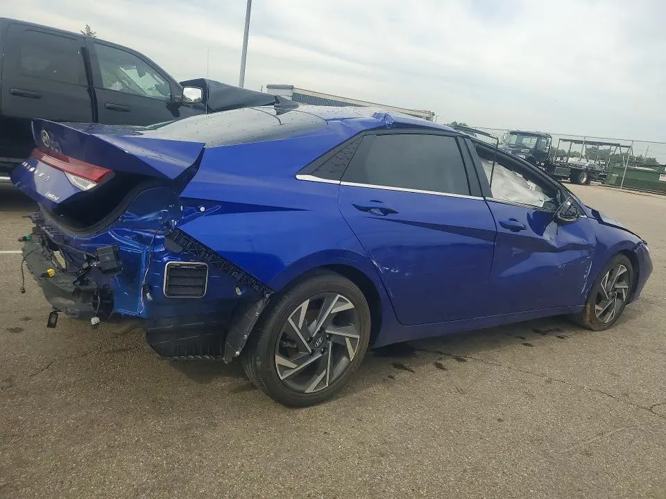 2024 HYUNDAI ELANTRA LIMITED  
